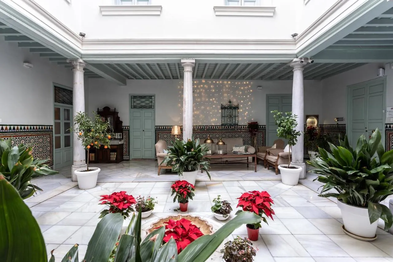 Palacio Cabrera - Lillo Granada Aparthotel